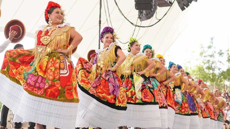 En Oaxaca inicia La Guelaguetza, los fondos serán para reconstrucción