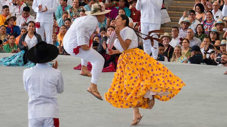 En Oaxaca inicia La Guelaguetza, los fondos serán para reconstrucción