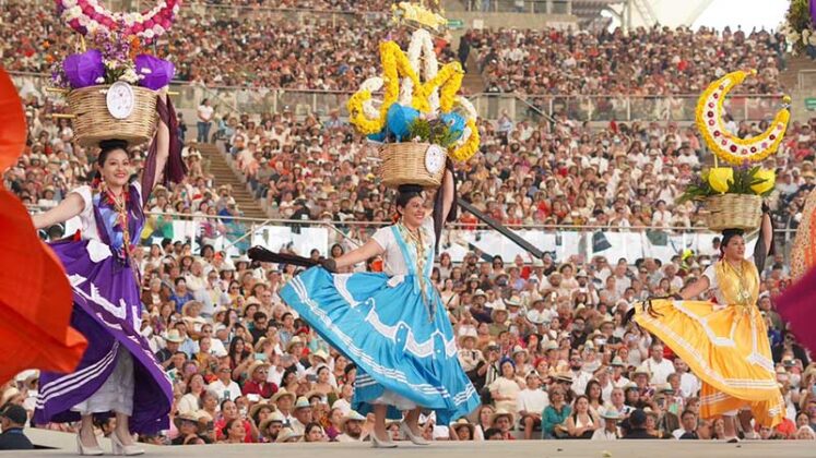 En Oaxaca inicia La Guelaguetza, los fondos serán para reconstrucción