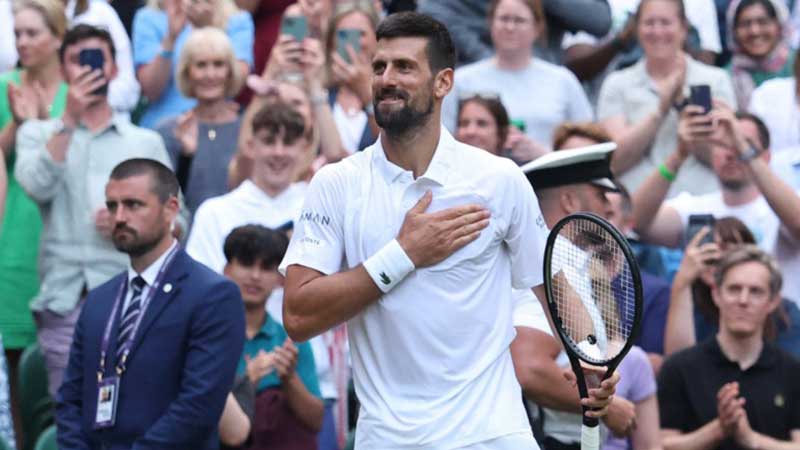 Djokovic alcanza las 100 victorias en Wimbledon y se acerca a la marca histórica de Federer