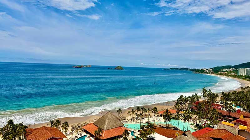 Ixtapa Zihuatanejo: Un viaje, dos paraísos en contacto con la naturaleza