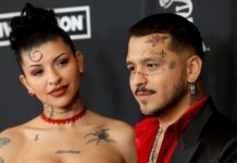 christian nodal le pide perdón a cazzu... por enamorarse de Ángela aguilar