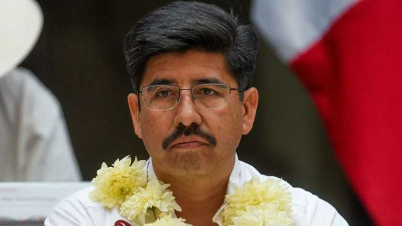 Hugo Aguilar advierte que habrá recorte de sueldos para ministros de la Corte
