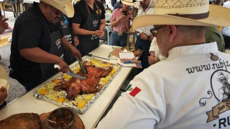 Tradición y sabor se unen en la primera edición del Lechón Fest en Ramos Arizpe