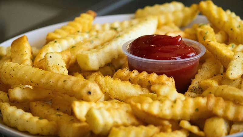 Día Mundial de la Papa Frita, la celebración al snack más crujiente