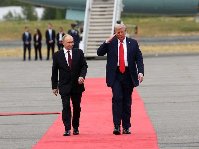 Trump y Putin aterrizan en Alaska para cumbre sobre la guerra en Ucrania