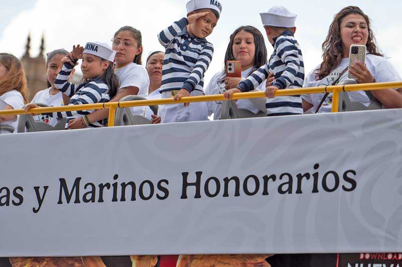 2025 09 16 desfile civico milita (29)