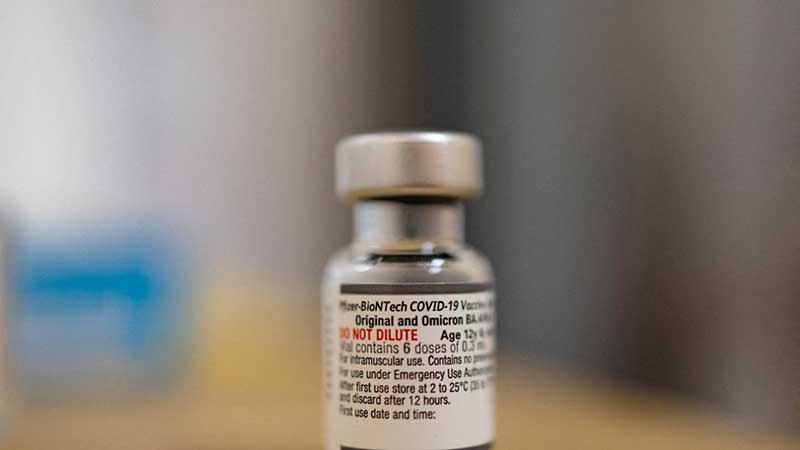 Vacuna actualizada de Covid llegará en octubre: Pfizer