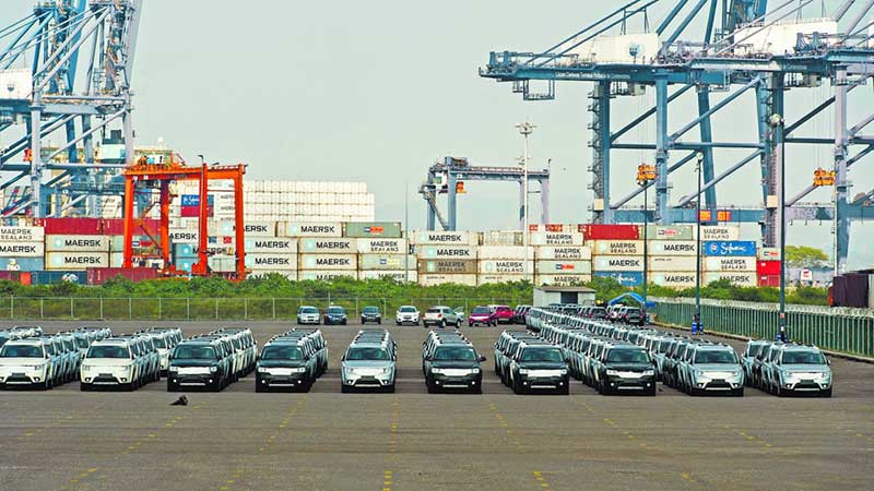 Exportaciones de México a Estados Unidos aceleran crecimiento a 8.2% en julio