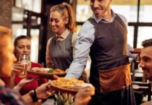 Restaurantes 24 horas en CDMX: tacos, pozole y alta cocina sin límite de horario