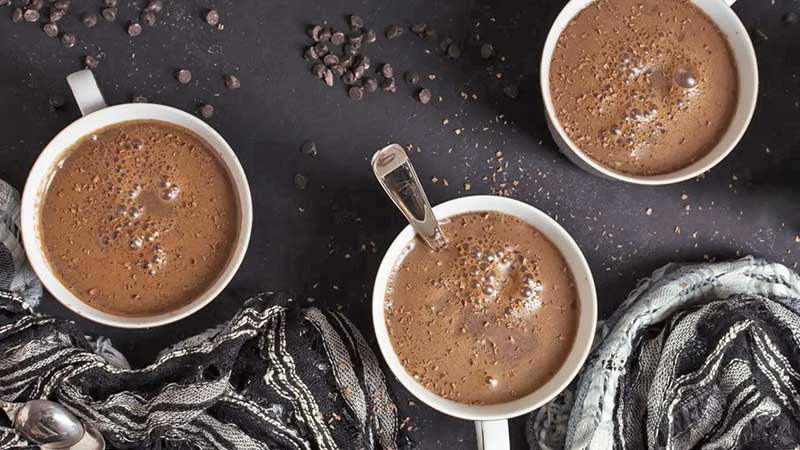Del atolli al champurrado: Cómo el mestizaje dio origen a una de las bebidas más queridas de México