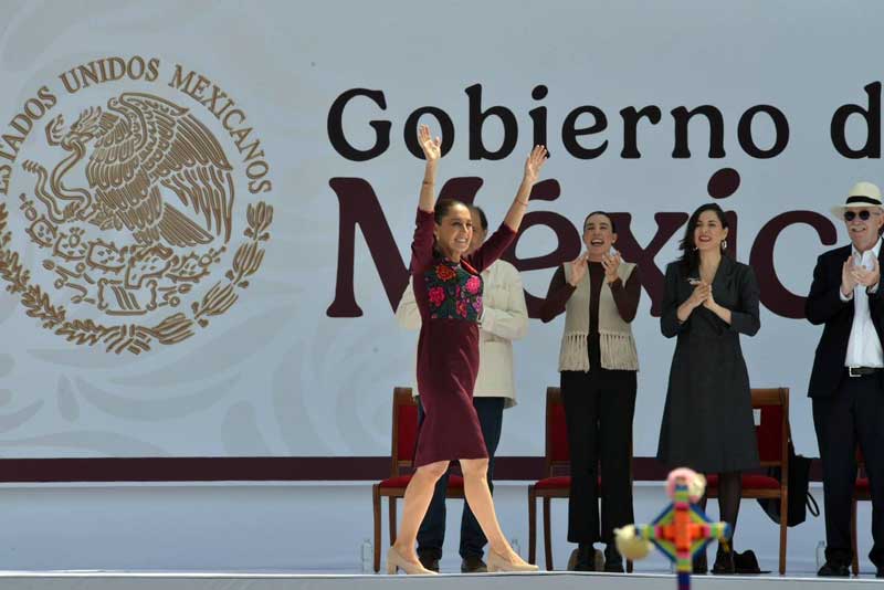 Sheinbaum reitera: 'Quien traicione al pueblo, quien robe al pueblo, enfrentará la justicia'