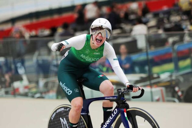 La ciclista mexicana Yareli Acevedo, campeona mundial en prueba por puntos