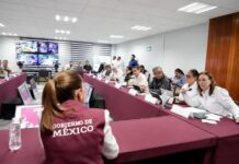 Presidenta supervisa entrega de ayuda humanitaria y traslados médicos en Poza Rica, Veracruz presidenta supervisa entrega de ayuda humanitaria y traslados médicos en poza rica, veracruz