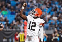 Browns sorprenden al vencer a Steelers y dan vida a Ravens que definirán título de la AFC Norte en Pittsburgh