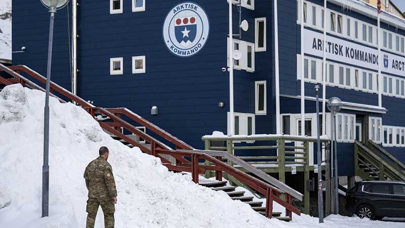 Militares europeos aterrizan en Groenlandia para apoyar a Dinamarca frente a Trump