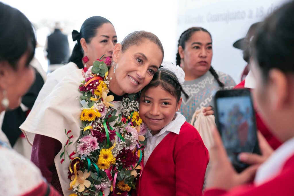 Termina conflicto histórico en Guanajuato: presidenta Sheinbaum entrega documentos agrarios a ejido Nuevo Cruz del Palmar